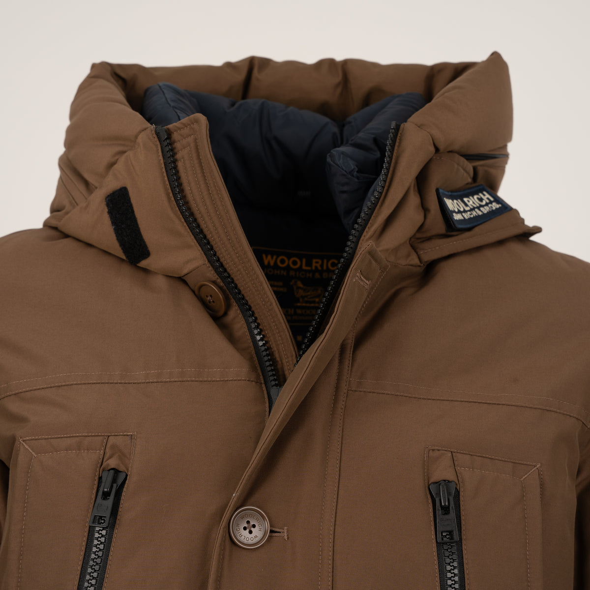 Woolrich Parka Bruin | Arctic Parka Evolution