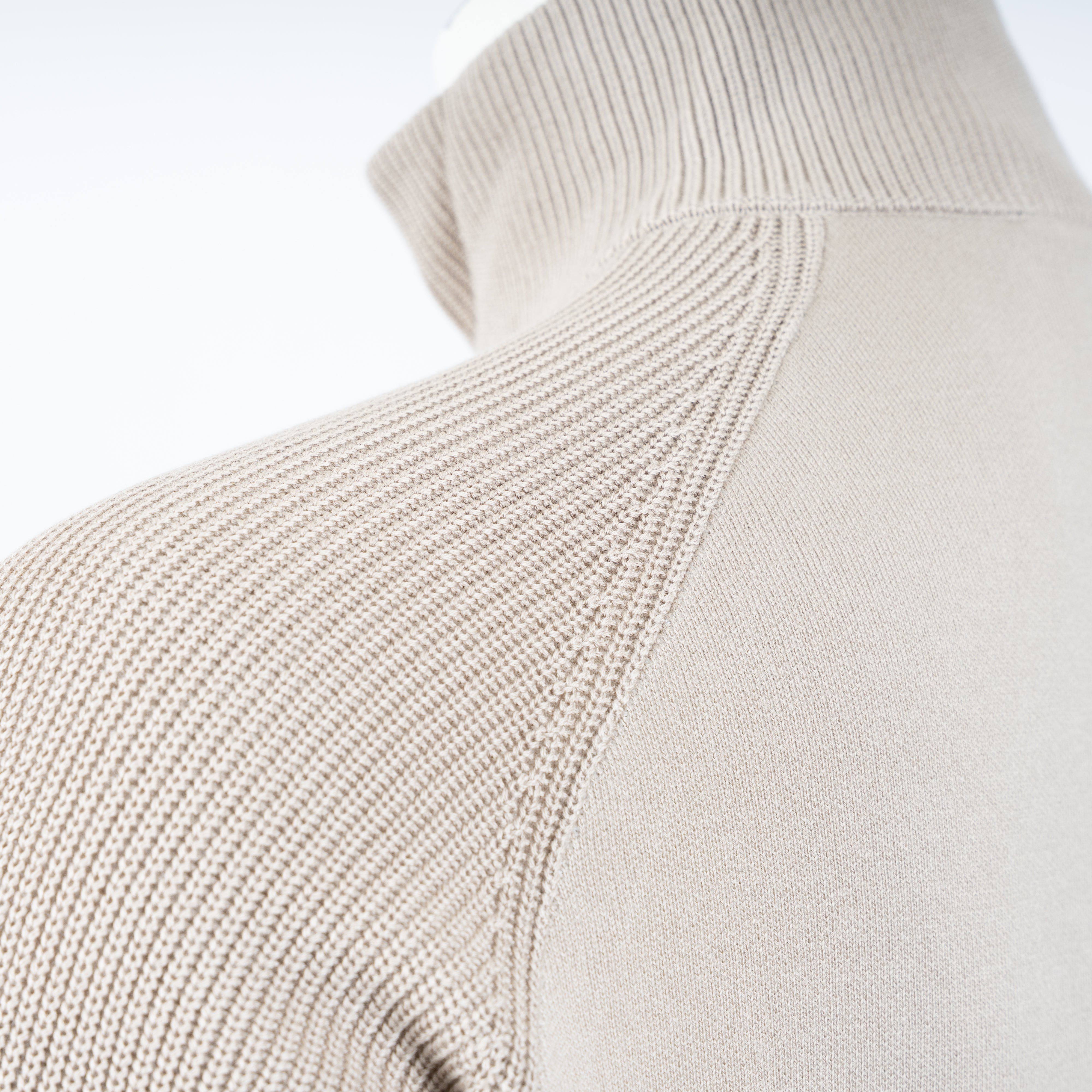 Genti Gebreide Trui met Rits Beige | RWS Wool