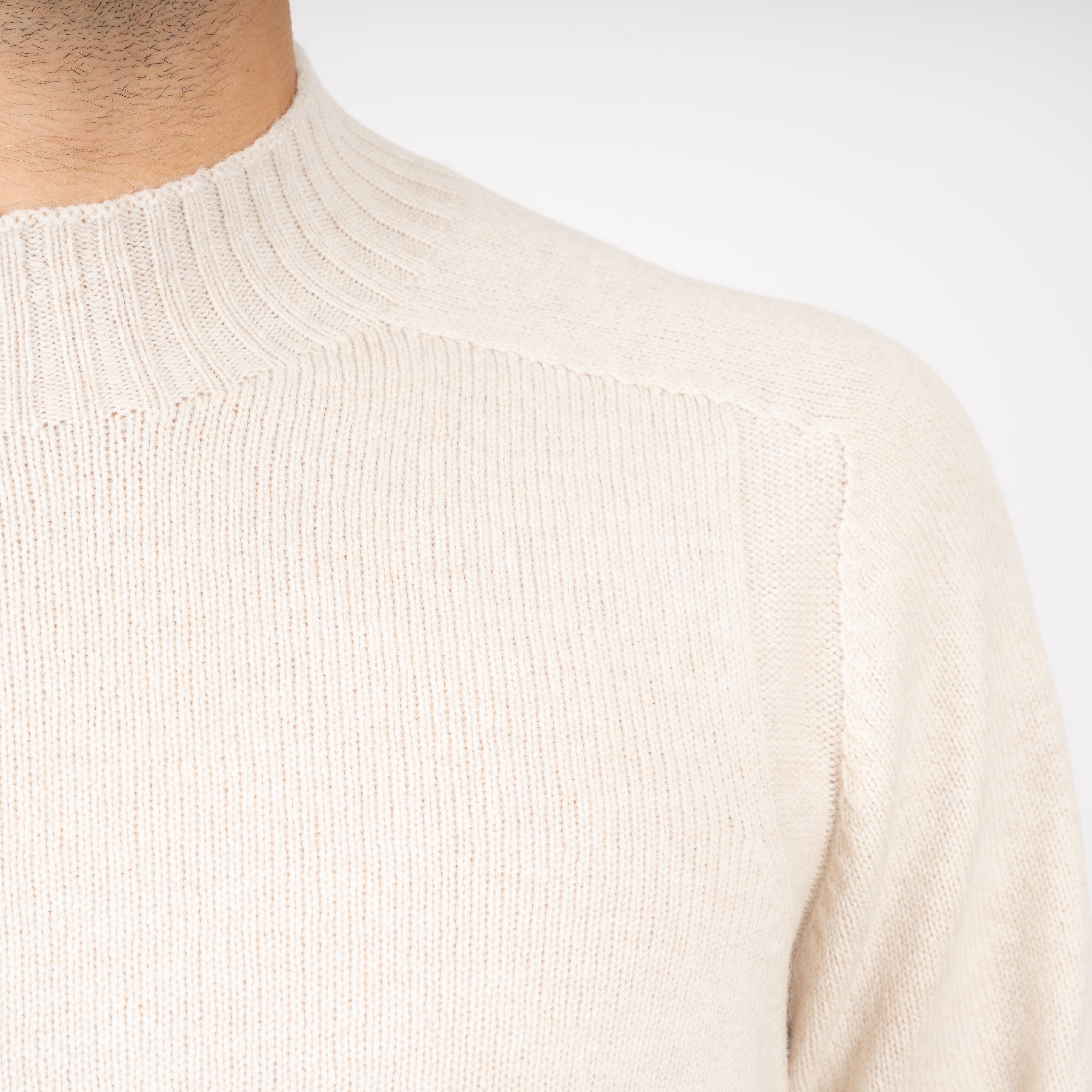 Gran Sasso Gebreide Turtleneck Trui Beige | Super Geelong