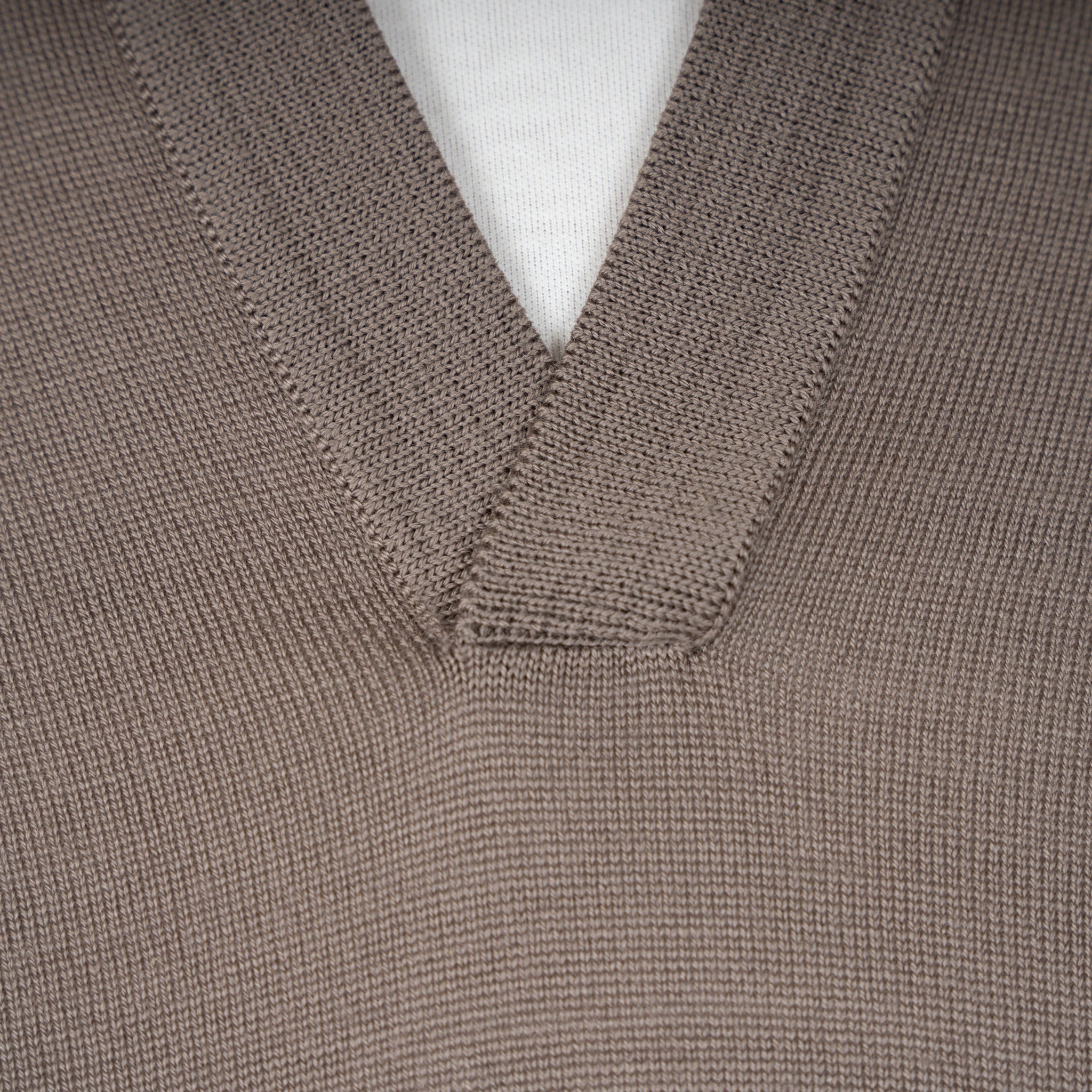 Gran Sasso Gebreide Trui Buttonless Polokraag Taupe | Athleisure