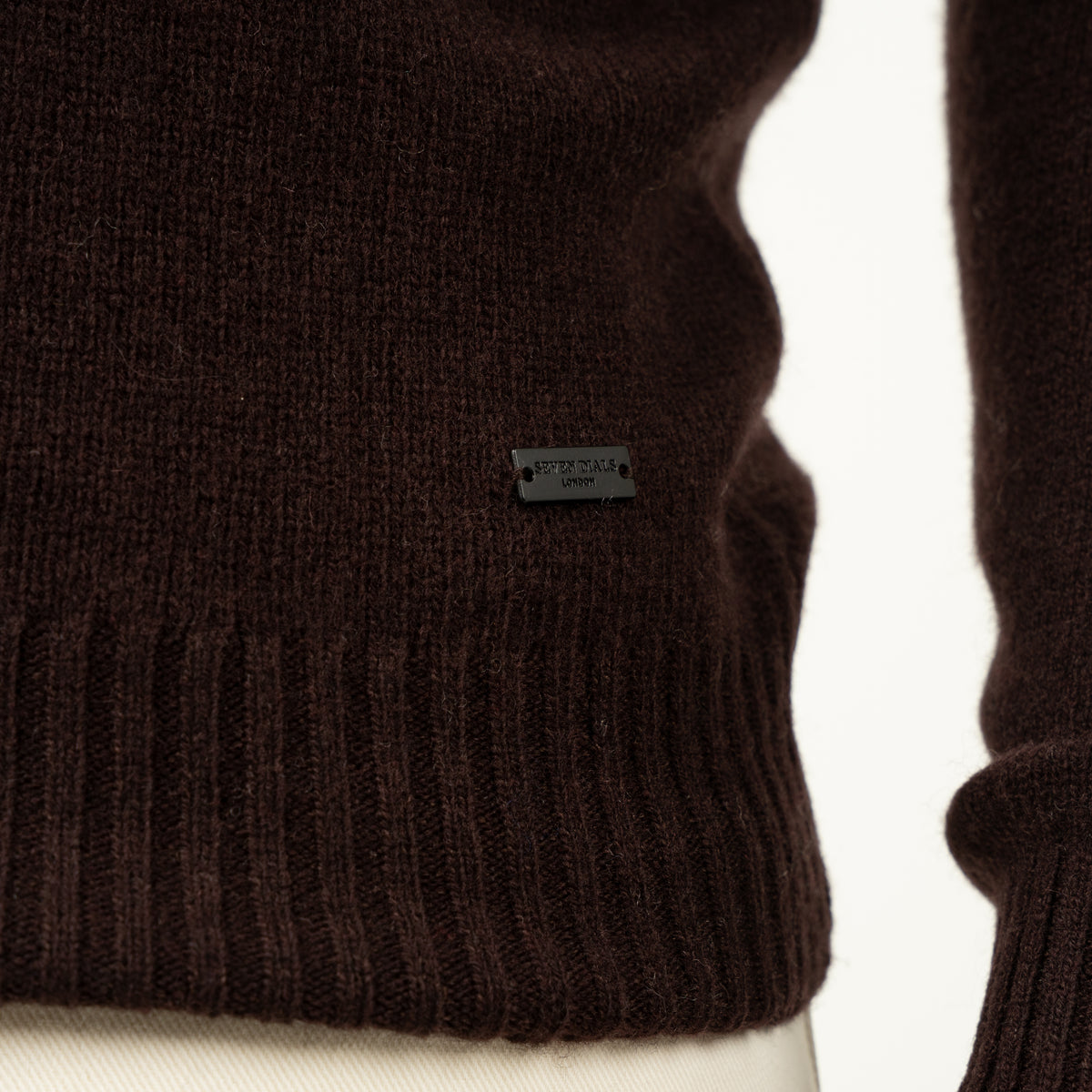 SEVEN DIALS Gebreide Turtleneck Trui Bruin | Emsley