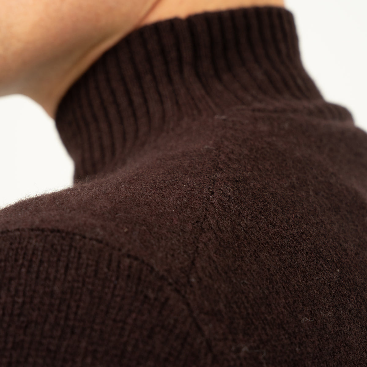 SEVEN DIALS Gebreide Turtleneck Trui Bruin | Emsley