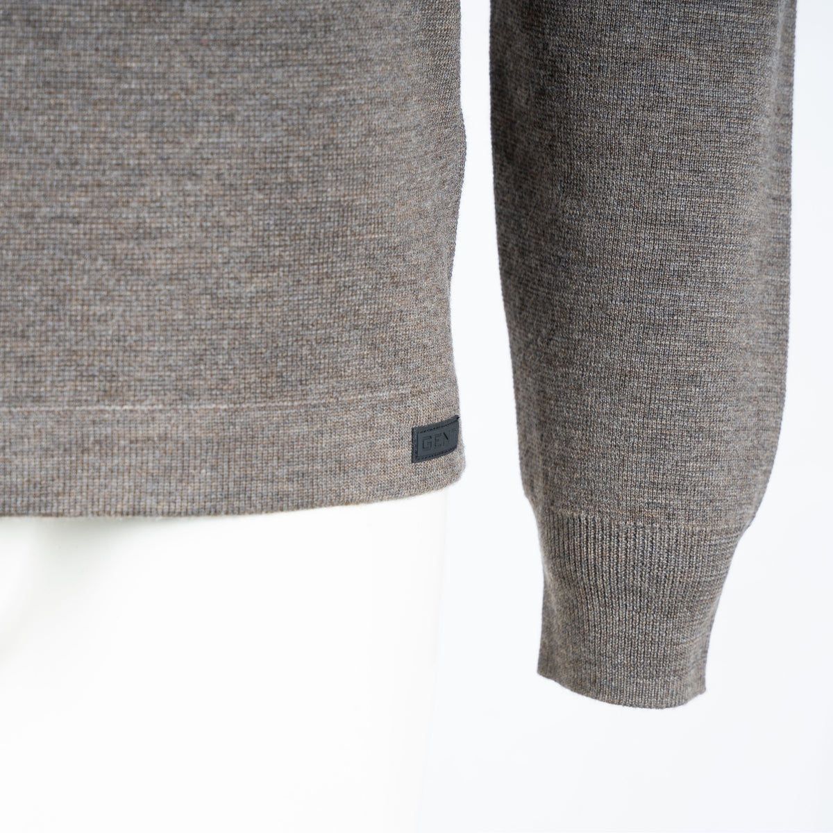 Genti Gebreide Trui met Knopenlijst Beige | Wool