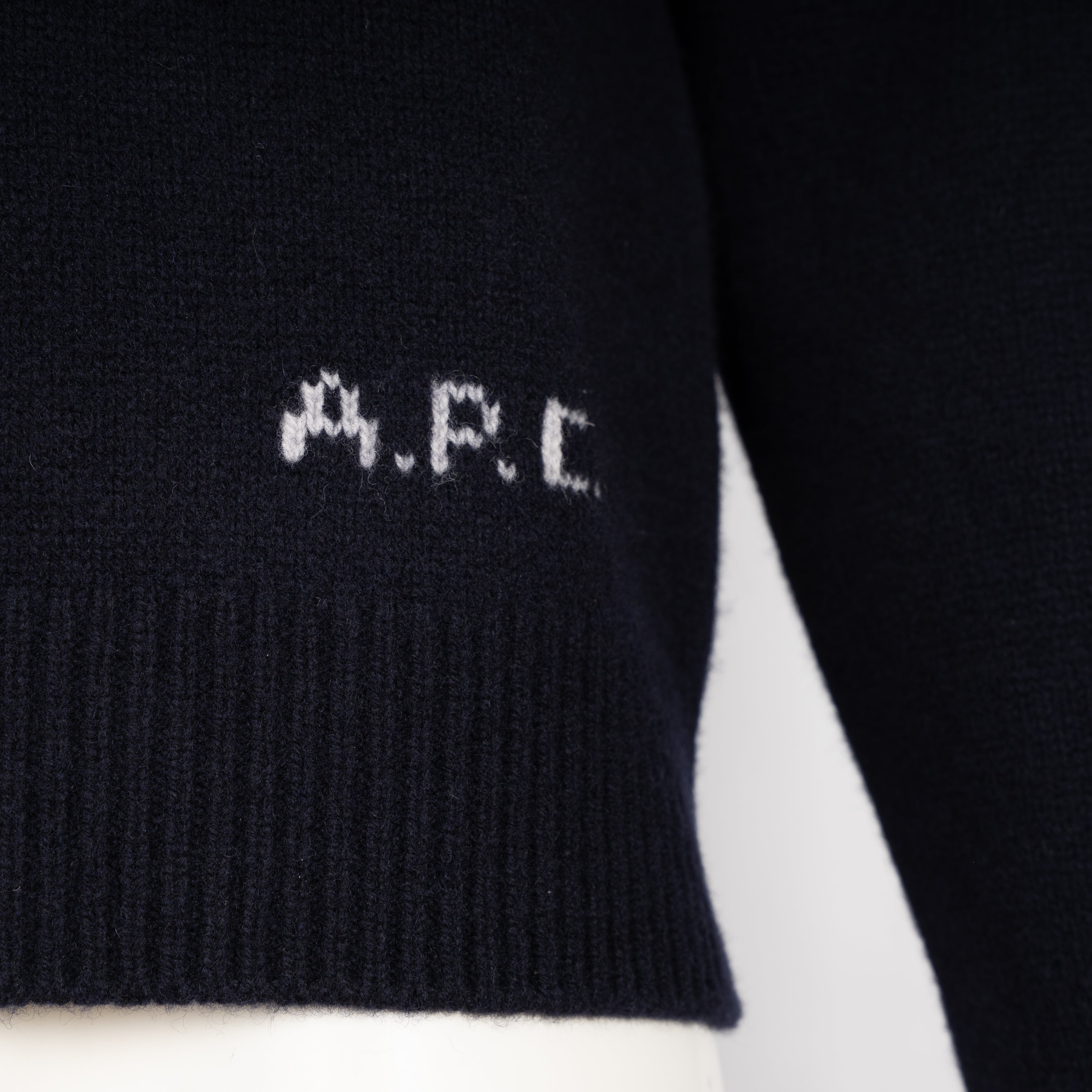 A.P.C. Gebreide Trui Blauw | Pull Edmond