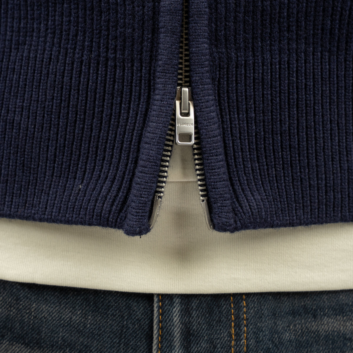Flaneur Gebreid Vest Blauw | Badge Knit
