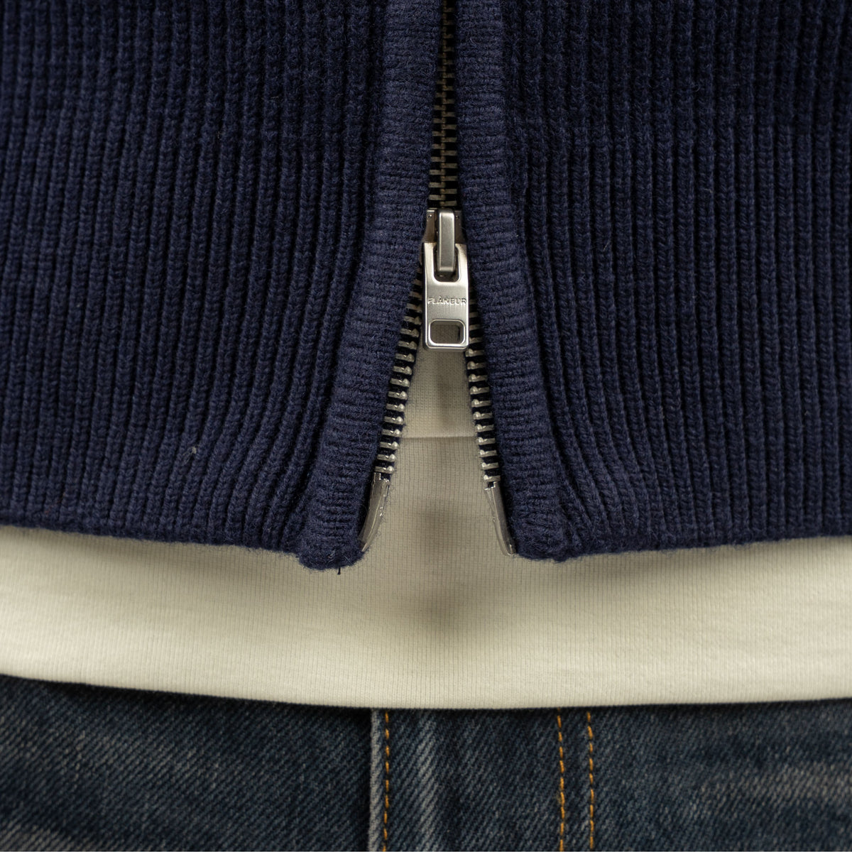 Flaneur Gebreid Vest Blauw | Badge Knit