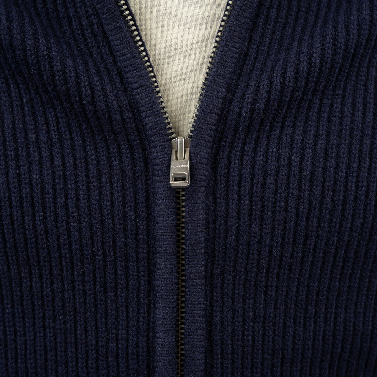 Flaneur Gebreid Vest Blauw | Badge Knit