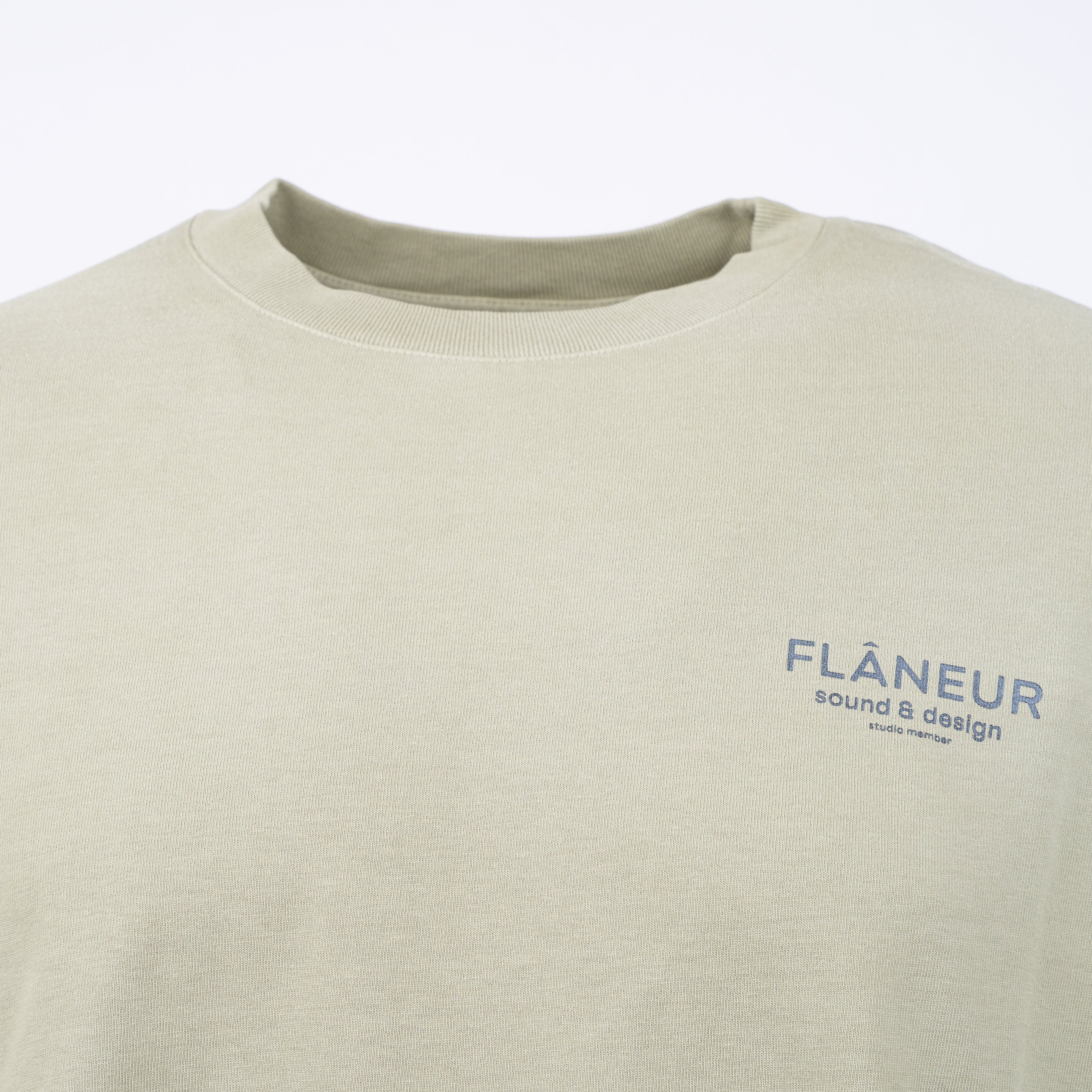 Flaneur Longsleeve Groen | Sound & Design Studio Member