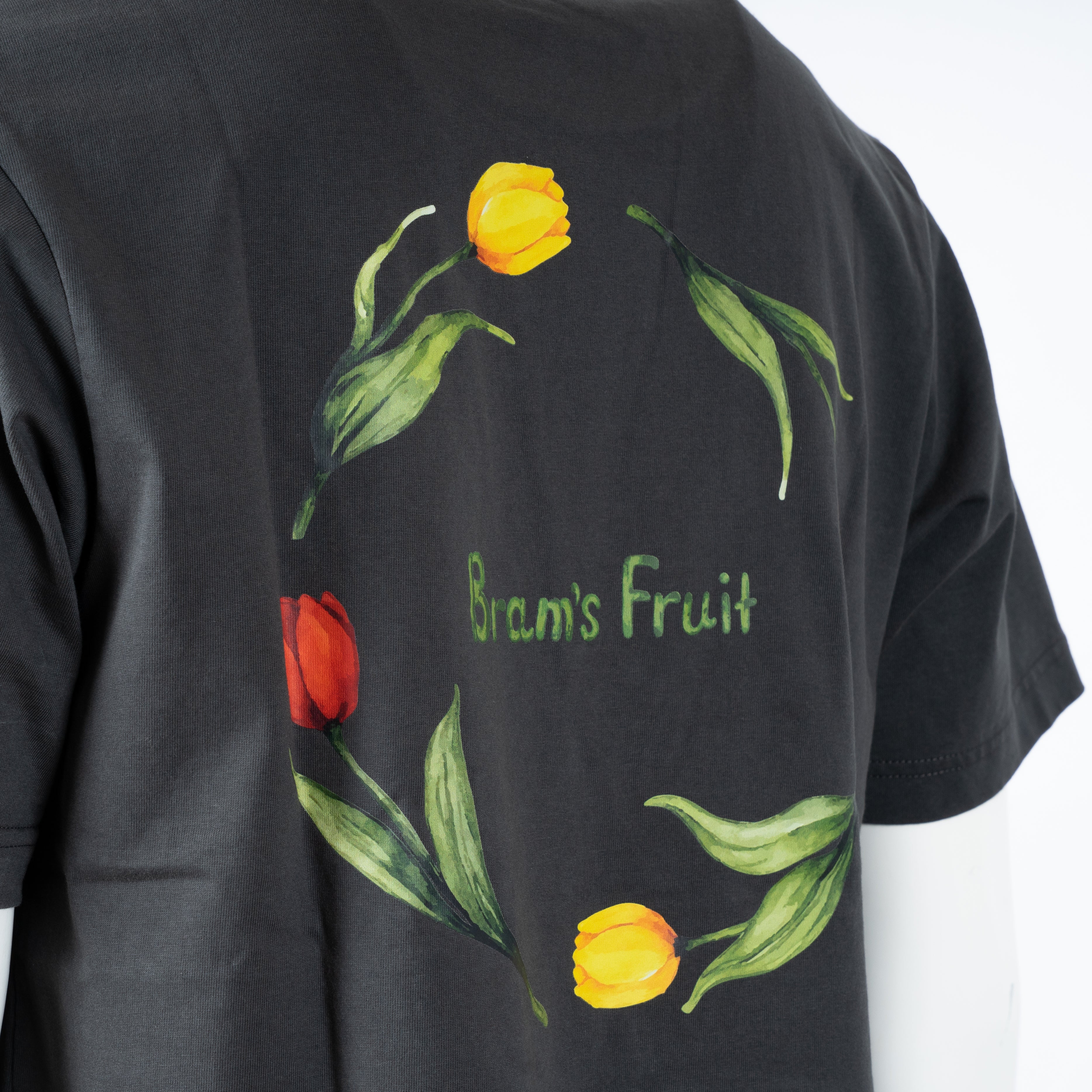 Bram's Fruit T-Shirt Backprint Zwart | Flora 2.0