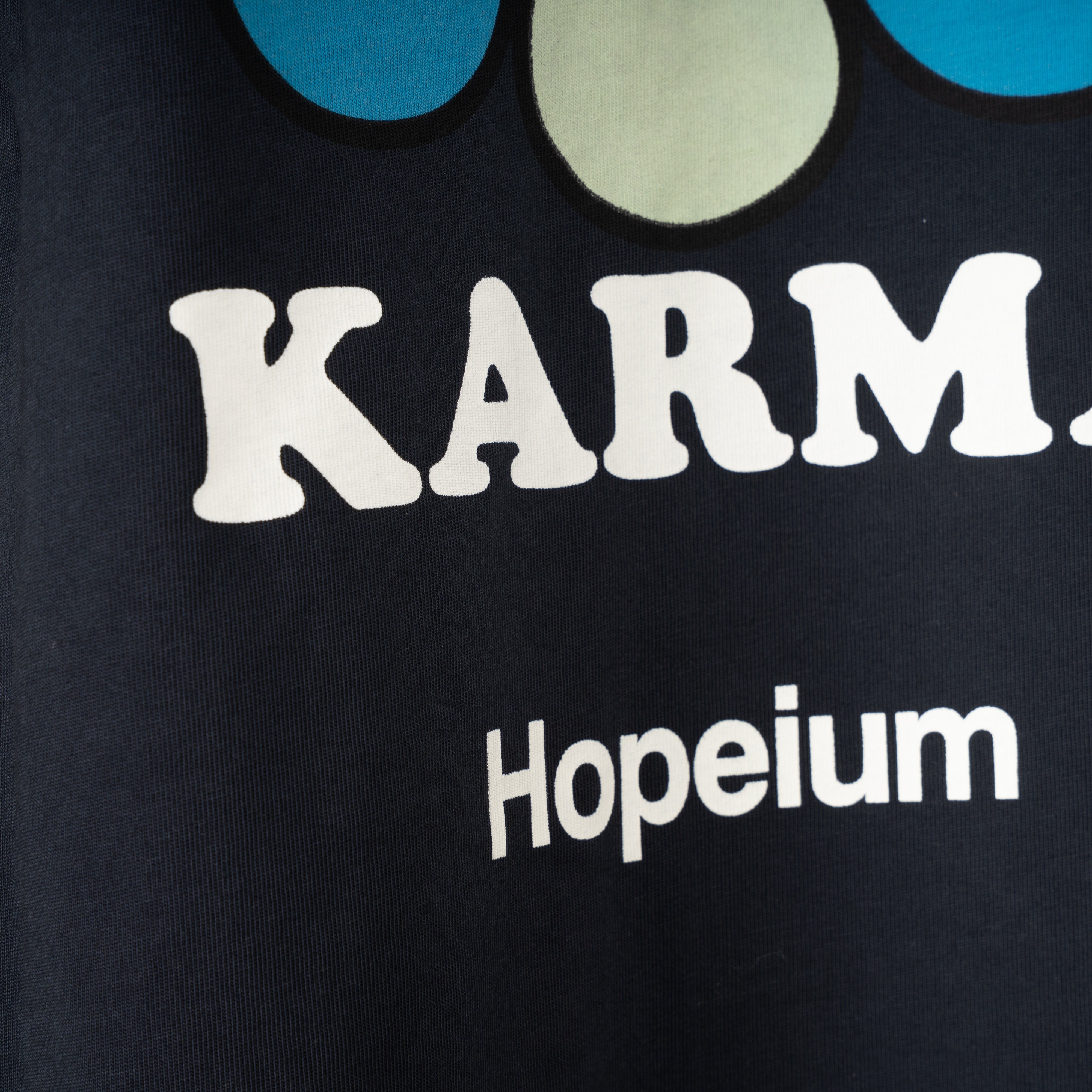 Hopeium T-Shirt Backprint Blauw | I Am Karma Tee