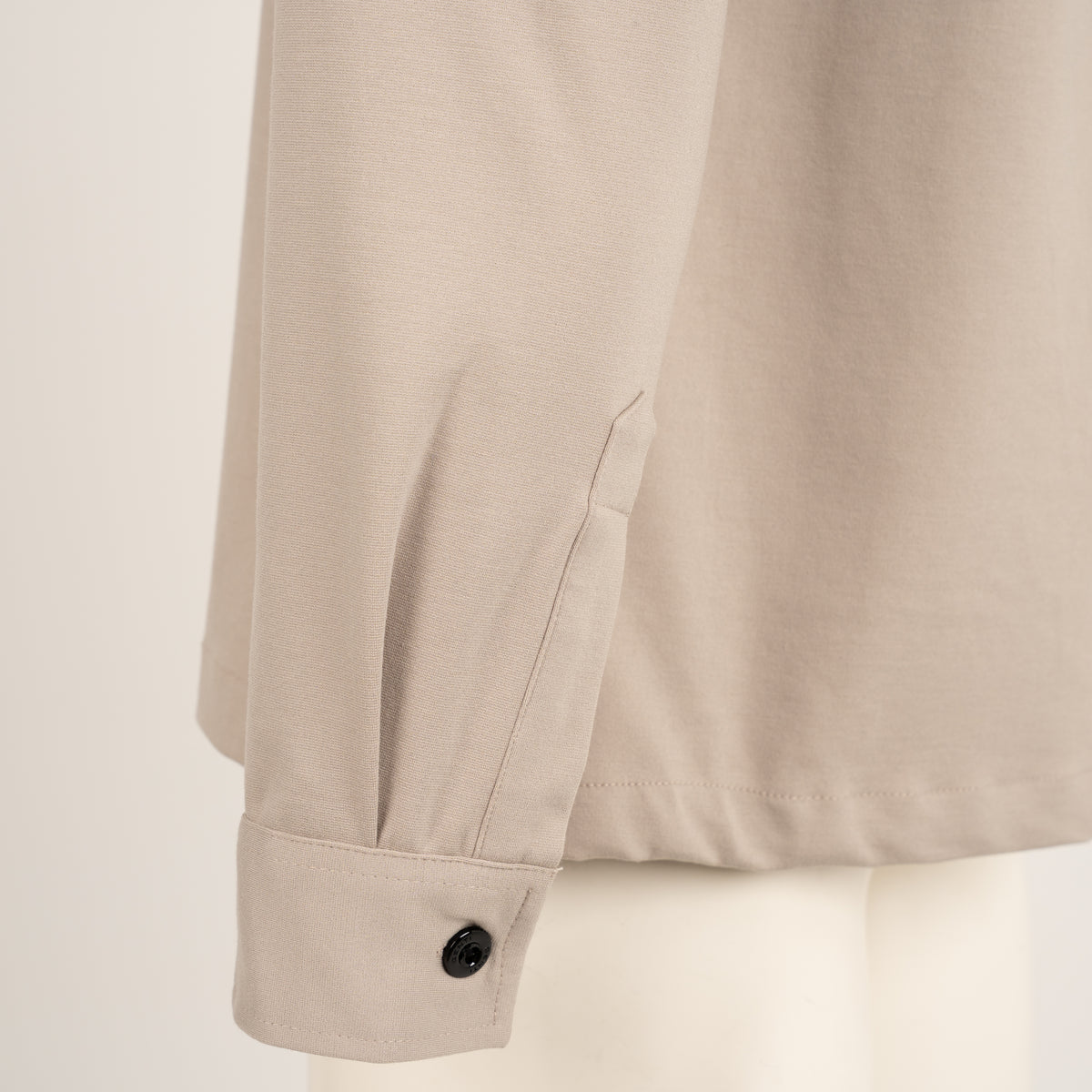 Genti Overshirt Beige | Oaks Dynamic