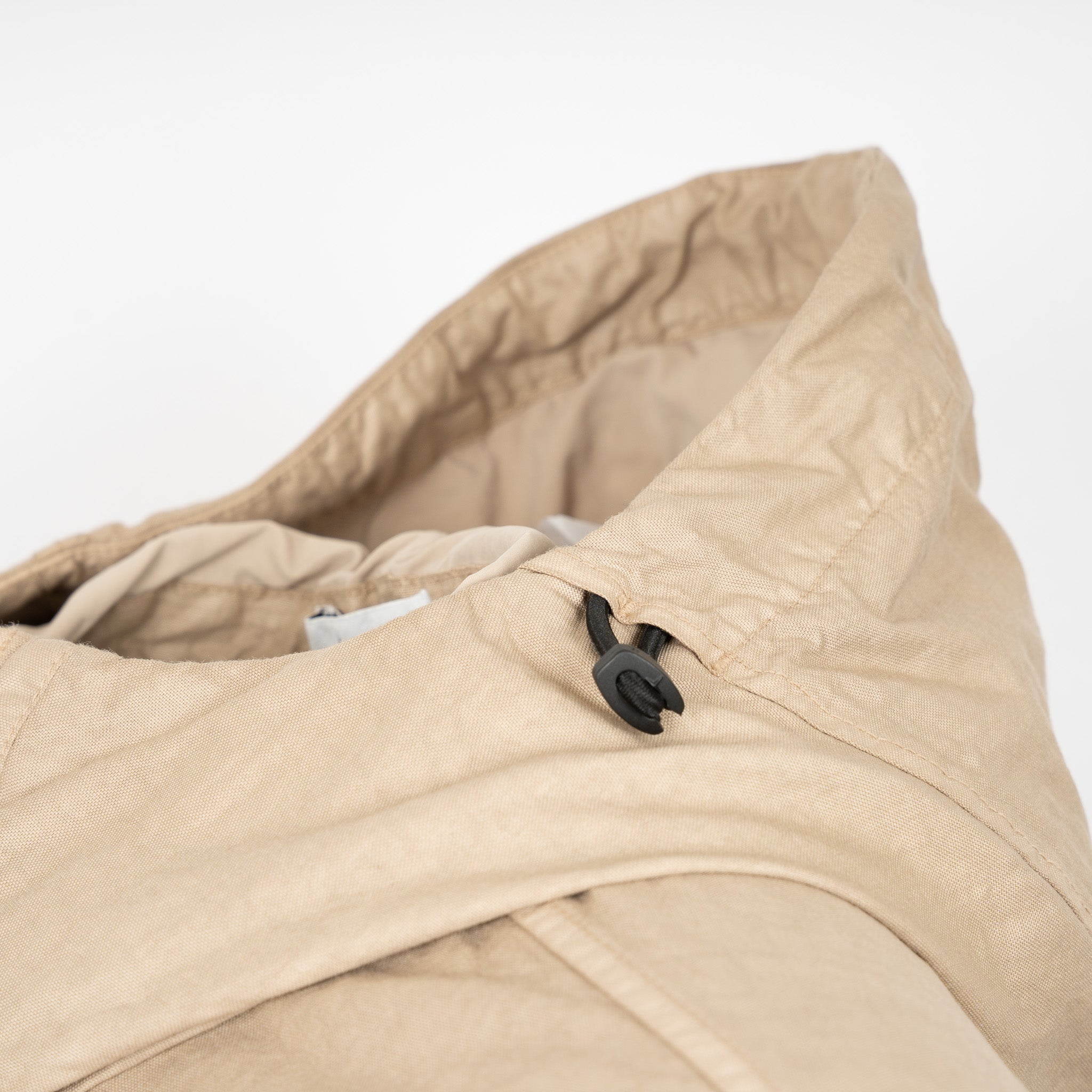 Stone Island Jack Zand | Organic Look Nylon