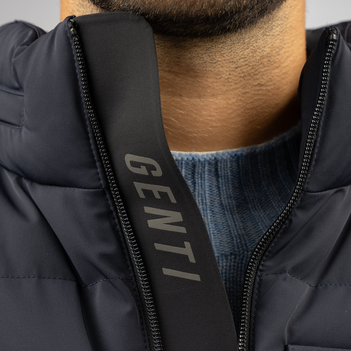 Genti Bodywarmer Blauw | Water-Repellent Nylon