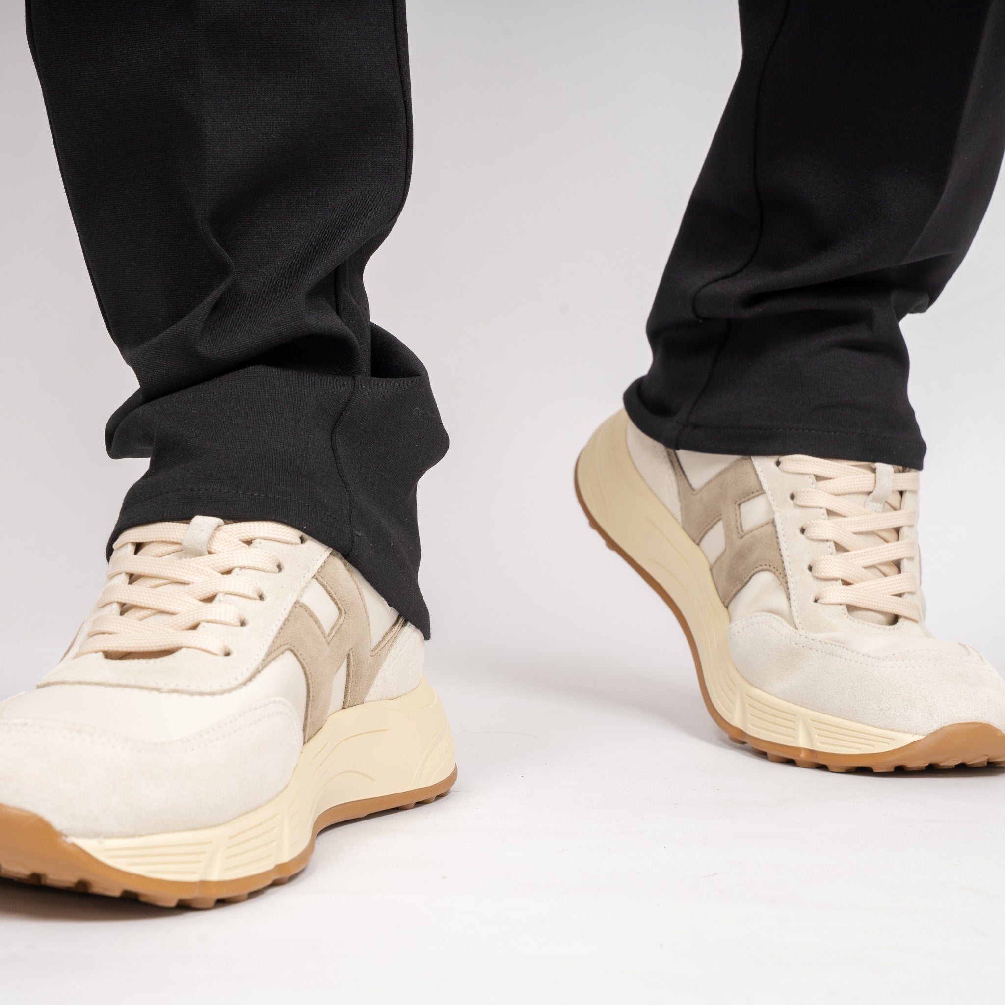 Berwich Chino Zwart | Morello Elax