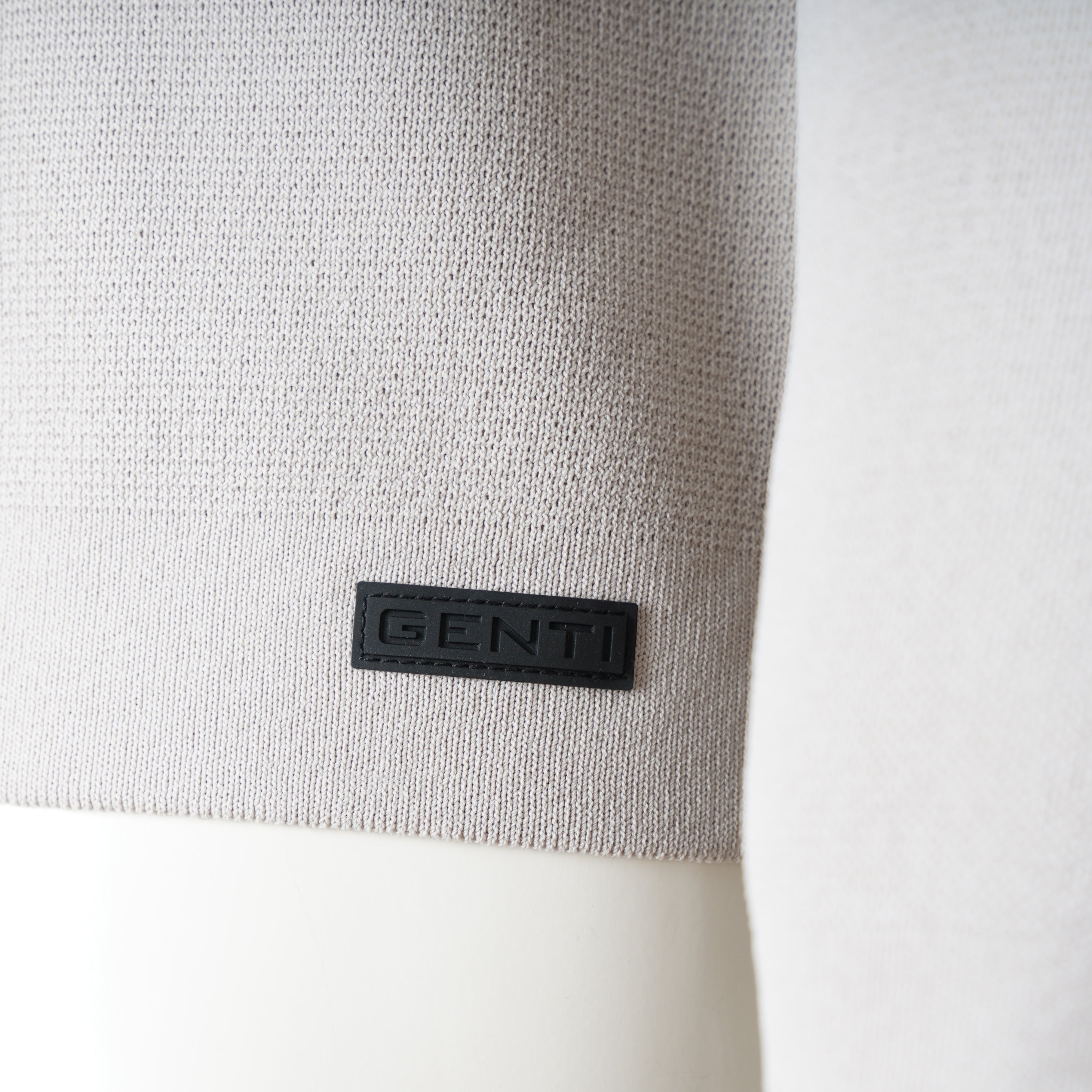 Genti Gebreide Polotrui met Rits Beige | Cool Dry
