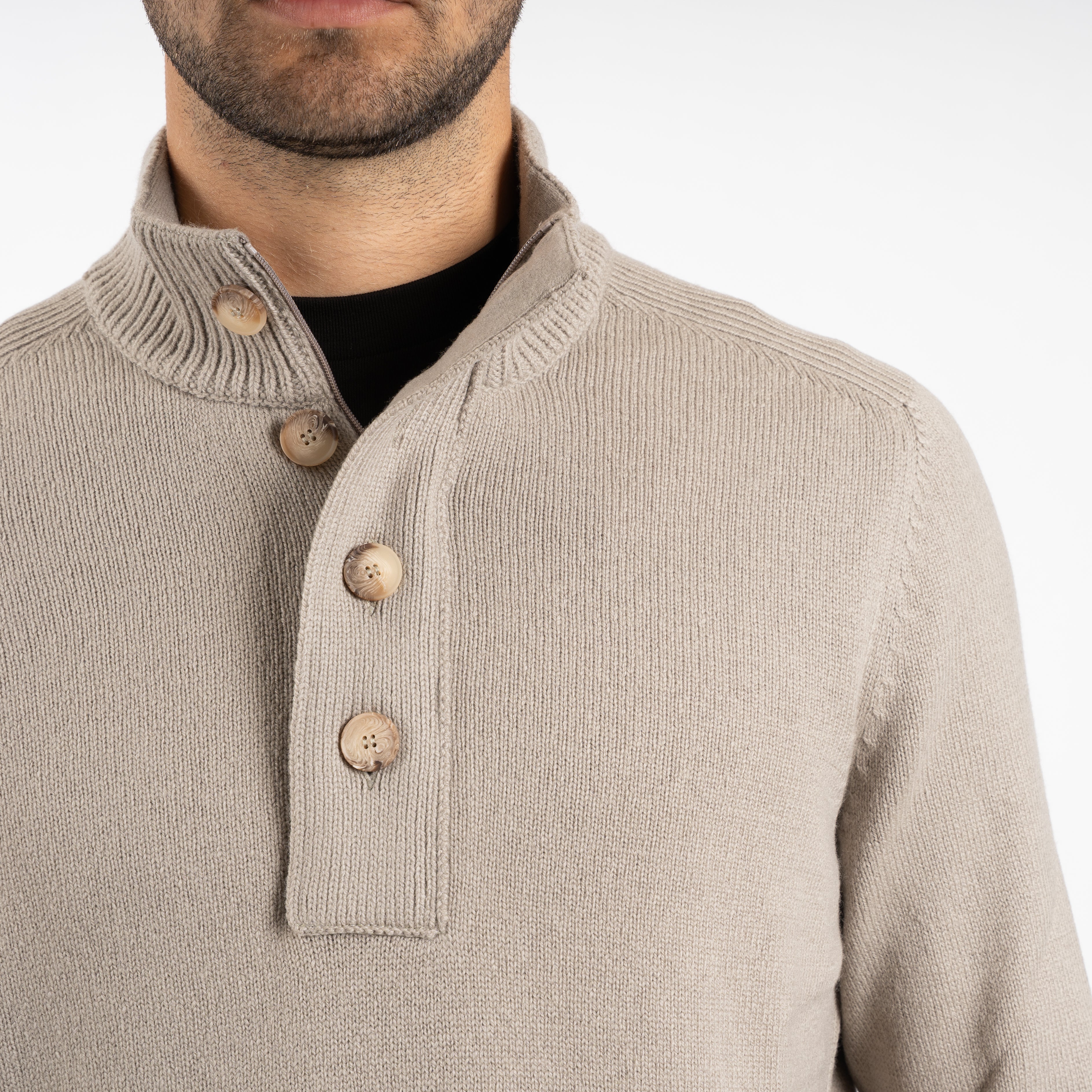 Gran Sasso Gebreide Trui met Knopenlijst Beige | Super Geelong