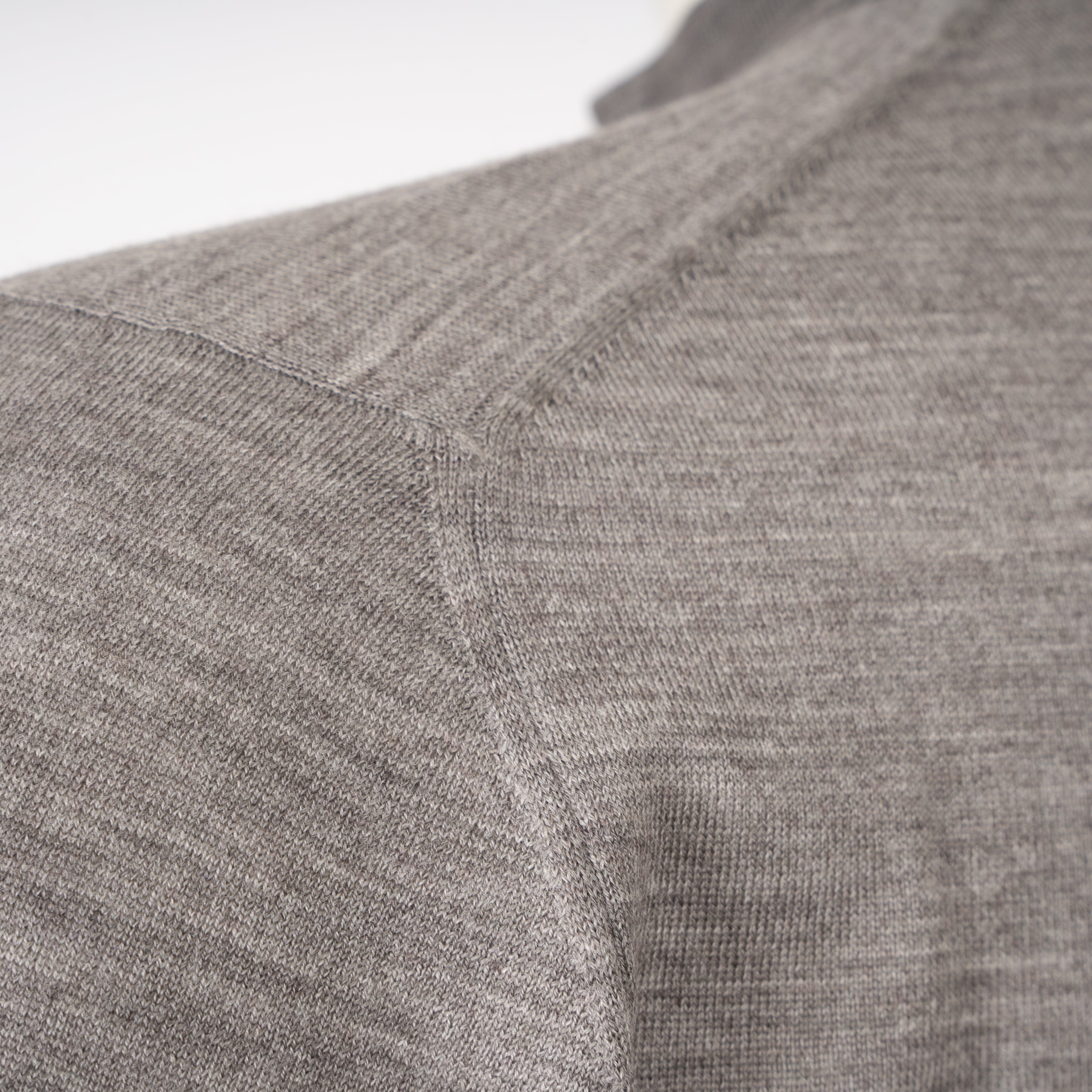 Fedeli Gebreide Trui met Rits Grijs | Favonio Superfine Wool 140