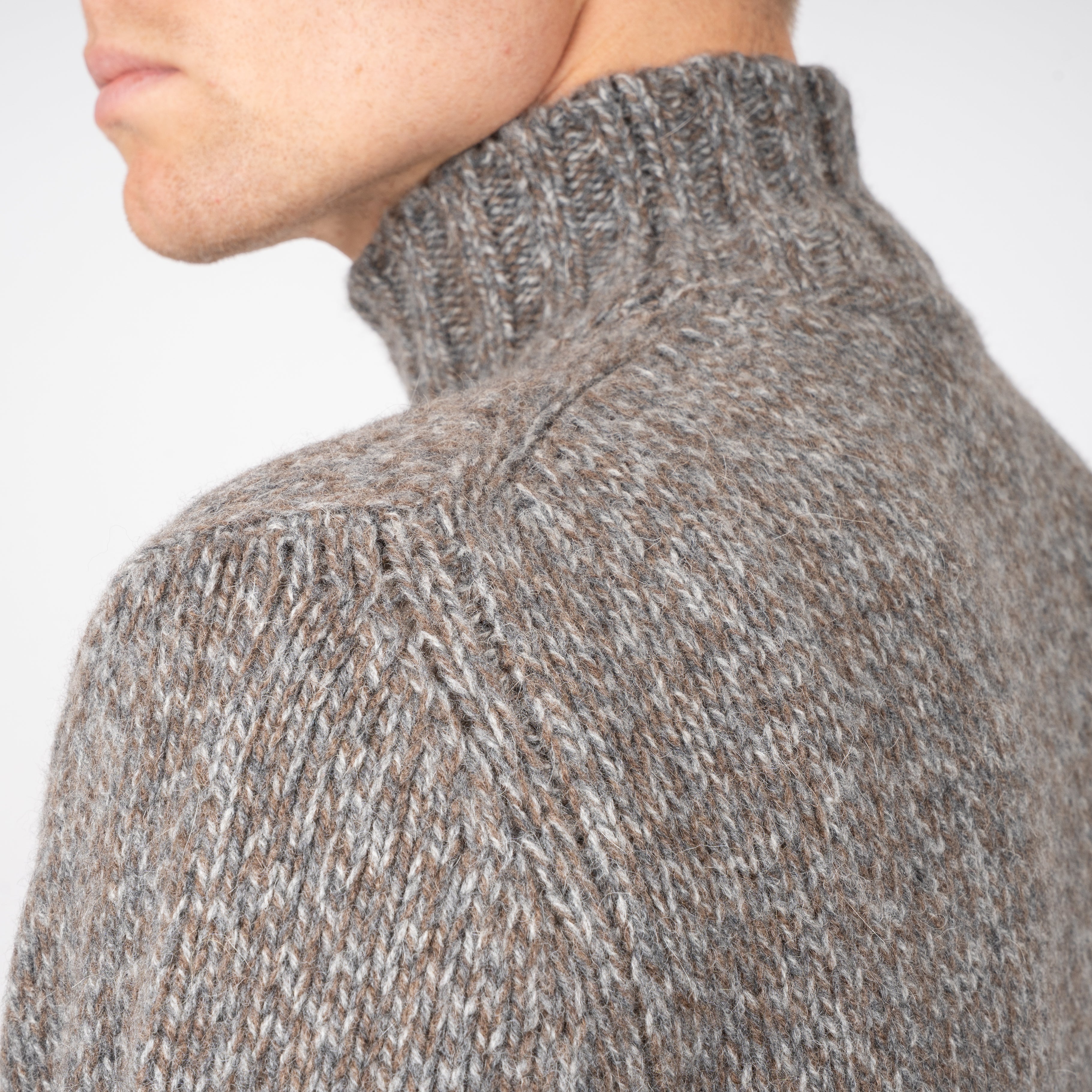 Fedeli Gebreide Turtleneck Trui Bruin & Grijs | Onda Baby Alpaca
