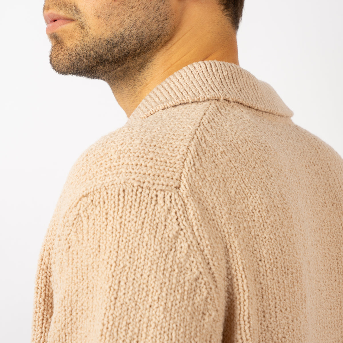 Gran Sasso Gebreid Knoopvest Beige