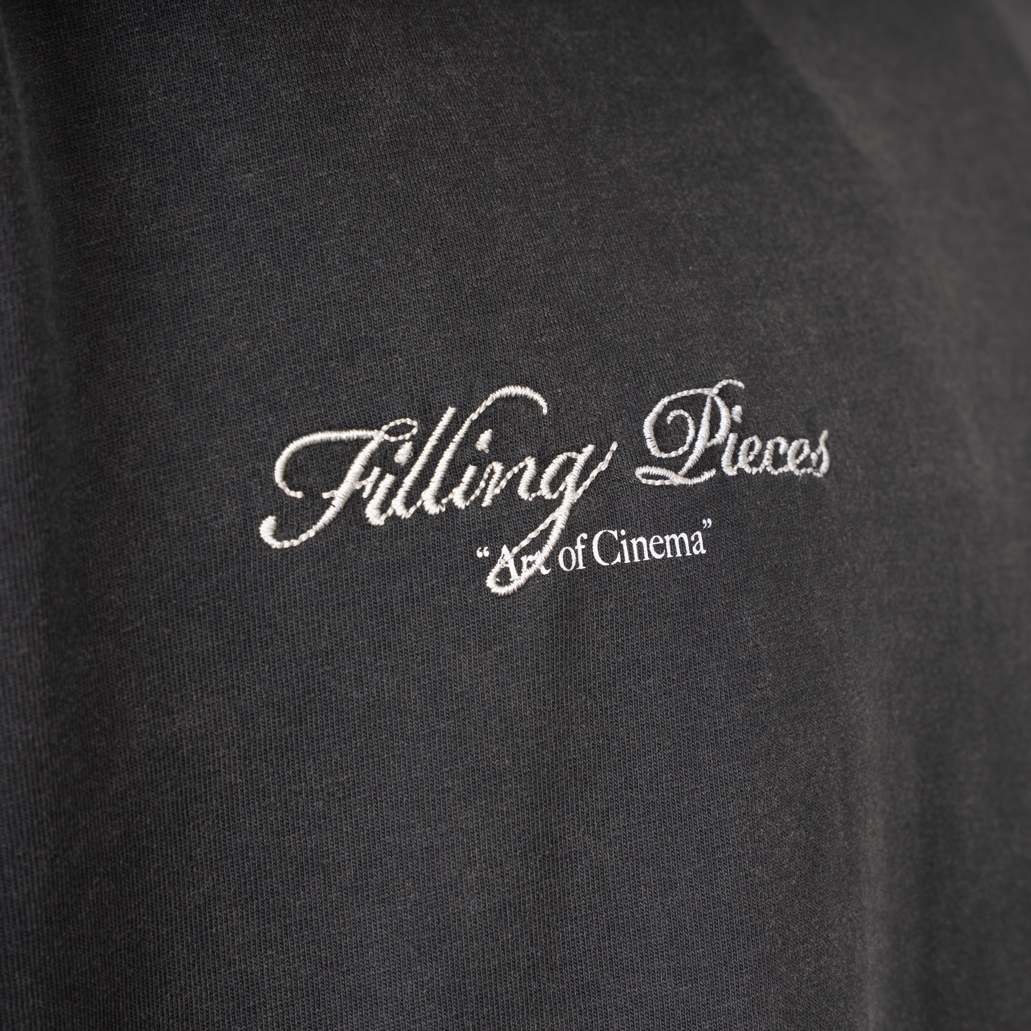Filling Pieces Longsleeve Zwart | Film Strip
