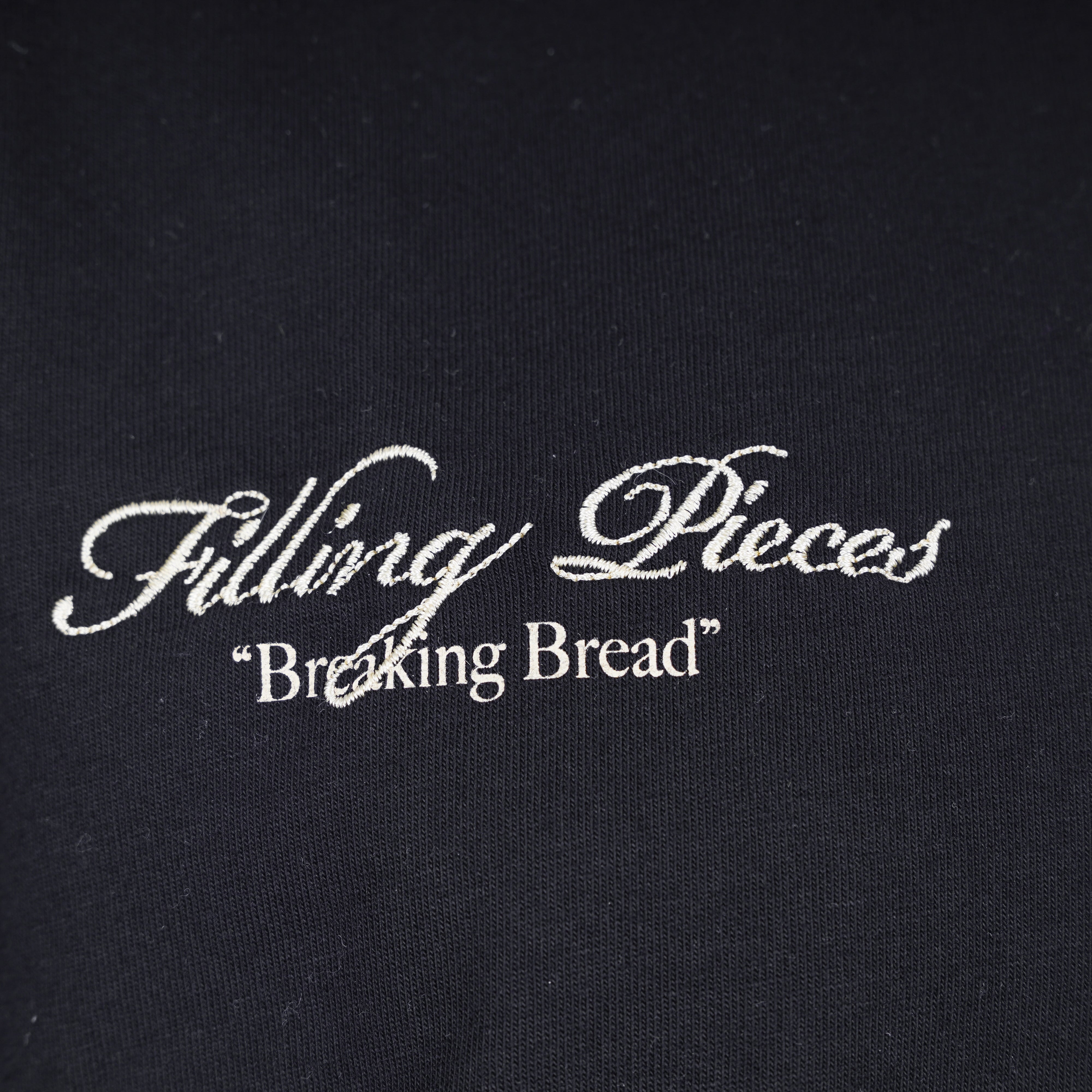 Filling Pieces T-Shirt Backprint Zwart | Bakery