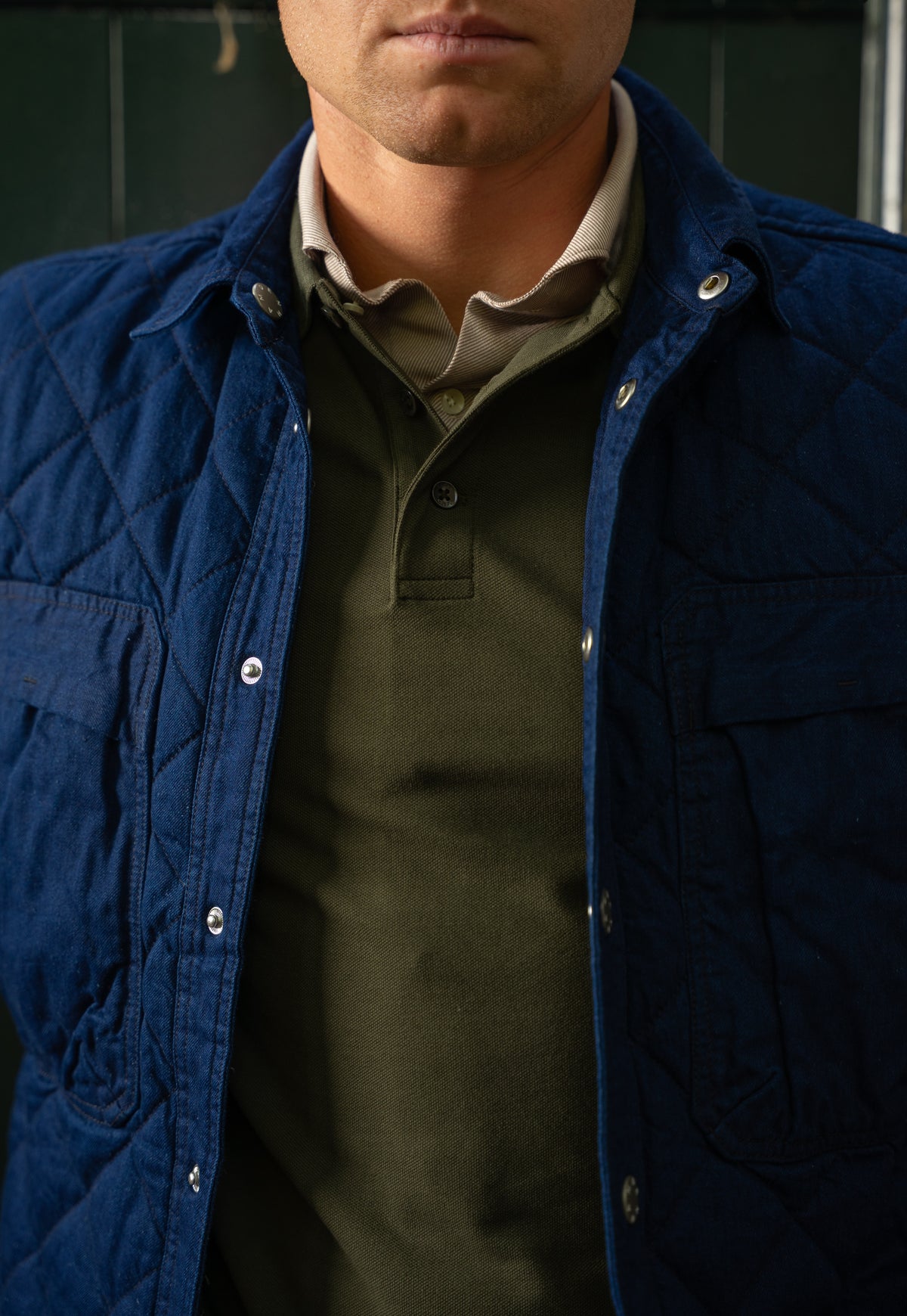 Outfit 56 – Kobaltblauw gewatteerd overshirt